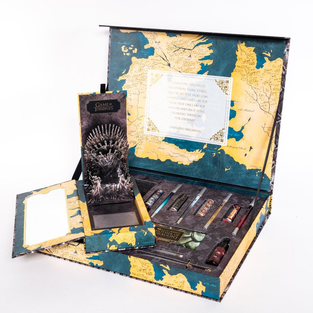 💋SOLD!💥 URBAN DECAY Game of Thrones GOT Vault - Picture 1 of 11